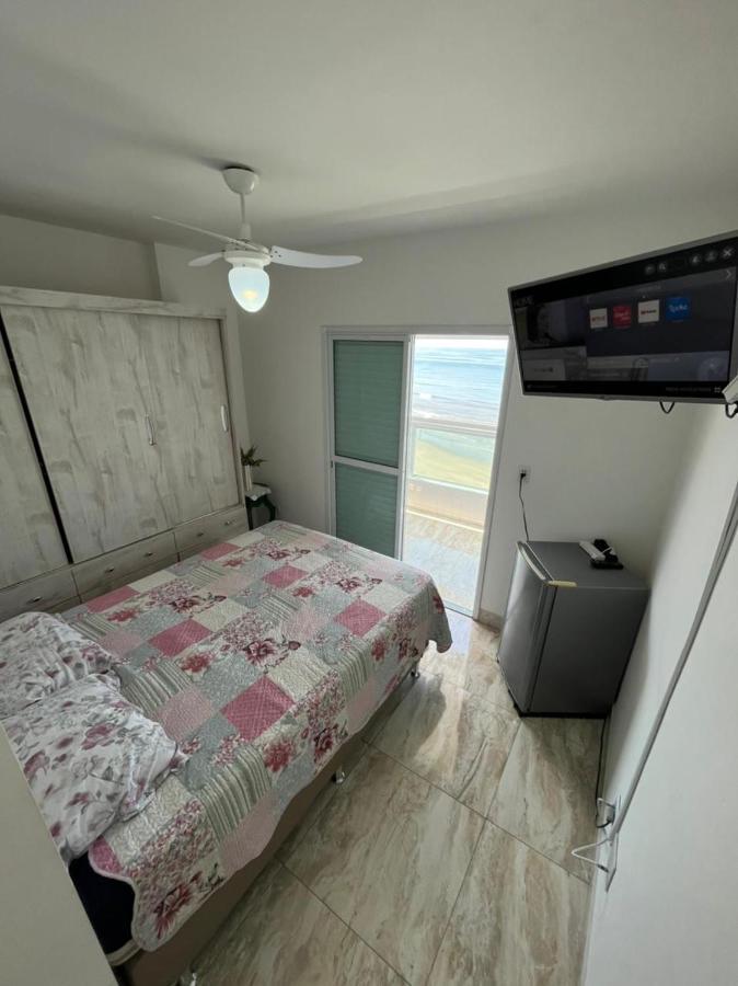 Mongagua Com Vista Para O Mar Pe Na Areia 外观 照片